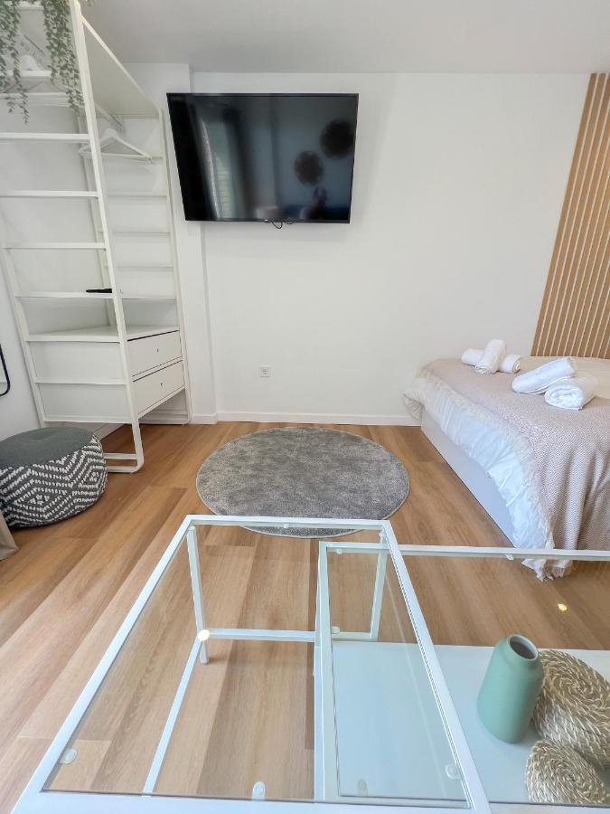Cozy Studio With Sea Views Benalmádena Exteriér fotografie