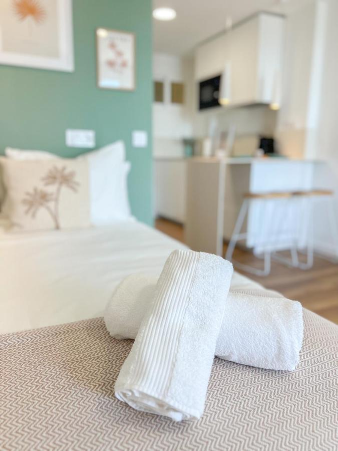 Cozy Studio With Sea Views Benalmádena Exteriér fotografie